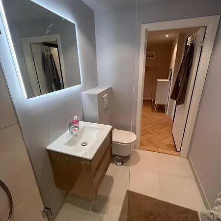 Pen I Et Koselig Nabolag Appartement *