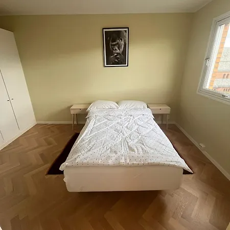 Pen I Et Koselig Nabolag Apartamento *